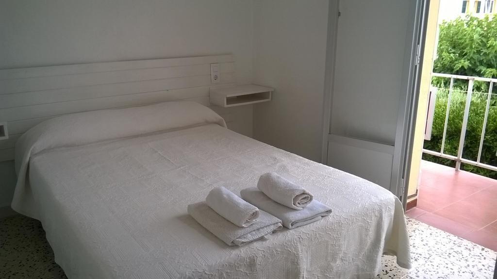 Hostal Paris Ciutadella Ciutadella  Chambre photo