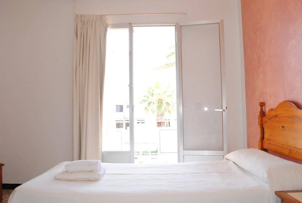 Hostal Paris Ciutadella Ciutadella  Chambre photo